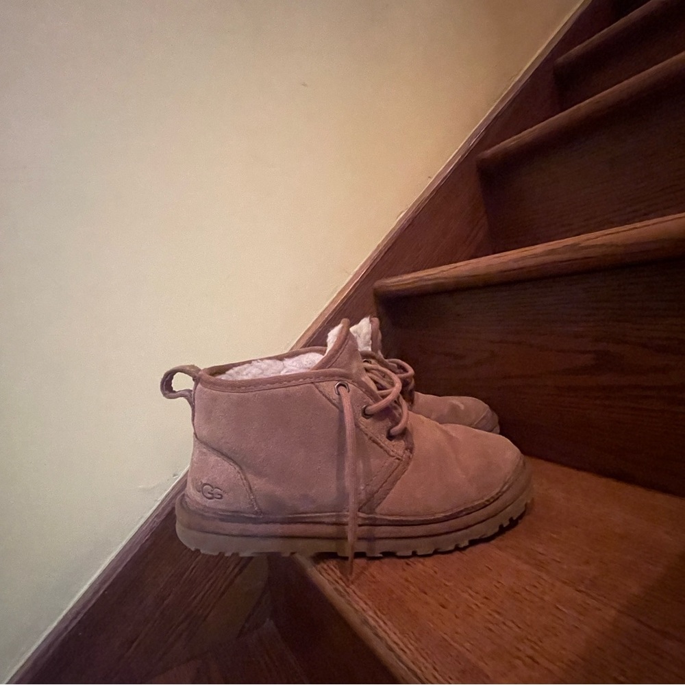Laced uggs